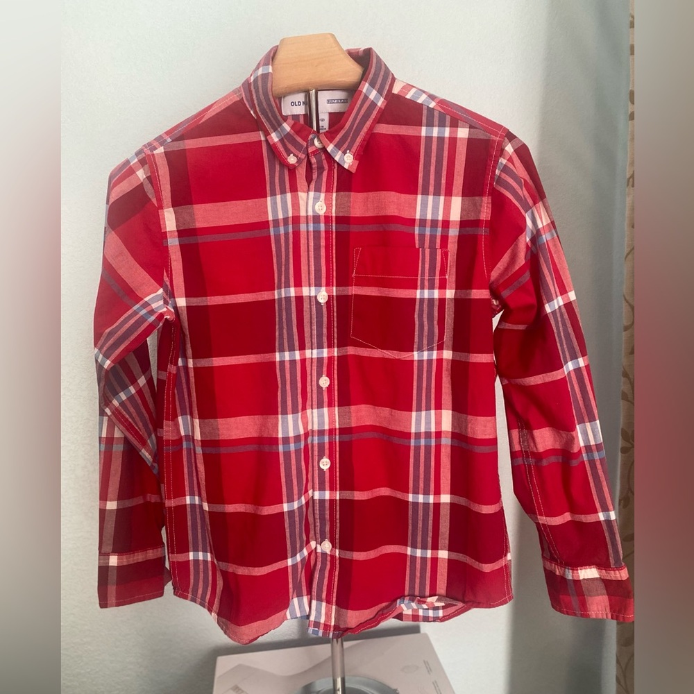 Old navy boy’s size 10-12